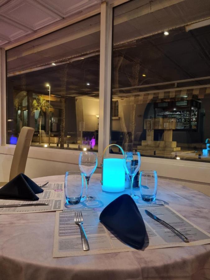 Hotel Restaurant Miramar L'Orchidee لا سيوتا المظهر الخارجي الصورة